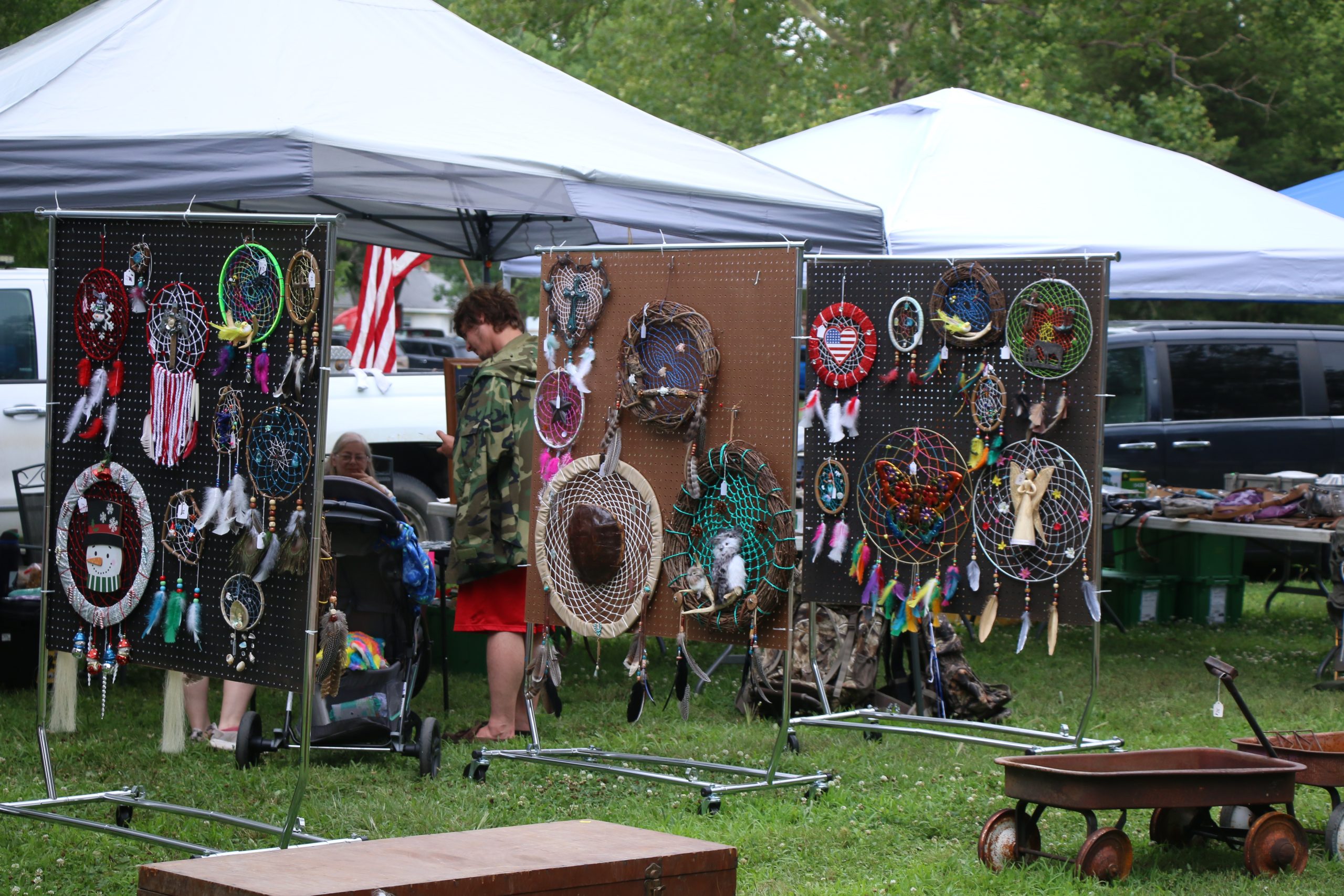 Flea Market Has Huge Crowd Fairbury Journal News